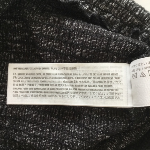 Hollister California Ladies Crop Pullover Top Black/ Gray Size L - Picture 6 of 6